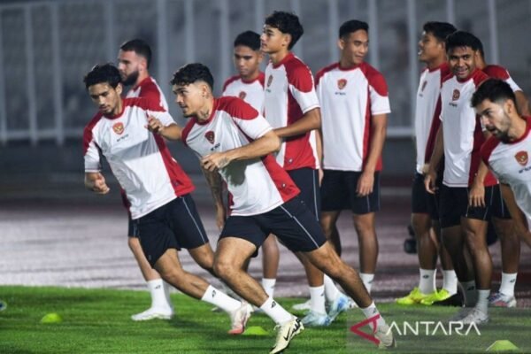 Timnas Indonesia Mulai Latihan Perdana Menjelang Pertandingan Melawan Australia