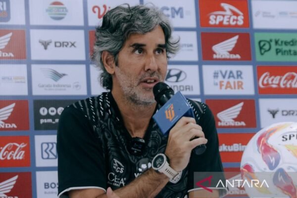 Teco Cugurra Tinggalkan Bali United, Namun Lanjutkan Kariernya di Indonesia