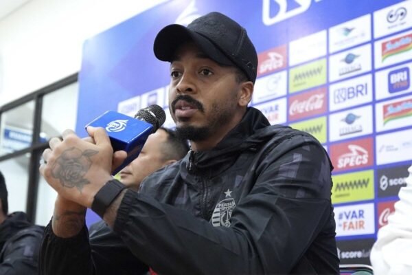 Eduardo Berkomitmen Agar Persija Tampilkan Performa Terbaik di Kandang PSS
