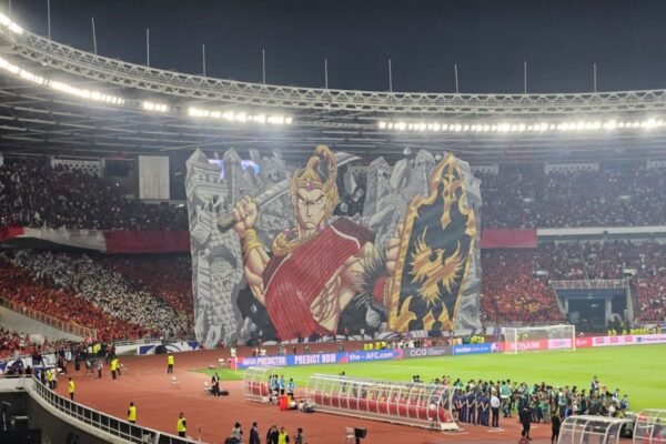 Berhias Tifo: Koreografi Pendekar Wayang di Laga Indonesia vs China