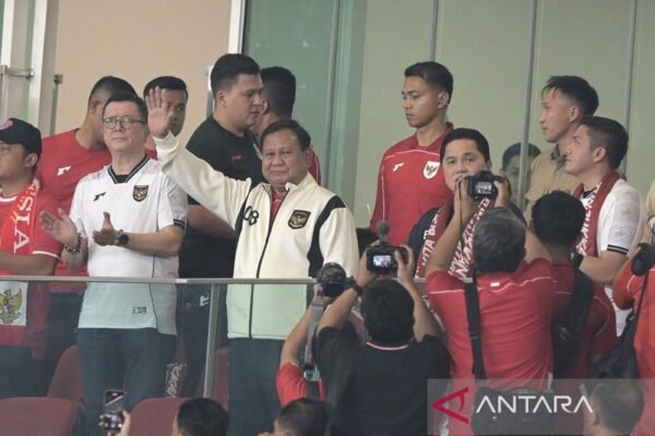 Presiden Prabowo Menyemangati Timnas Secara Langsung di GBK