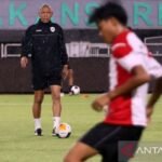 Nova Arianto Menargetkan 30 Pemain untuk Tim Baru U-17