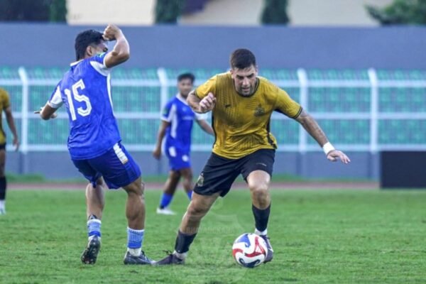 Dejan Racic Menjelaskan Alasan Memperpanjang Kariernya di Indonesia