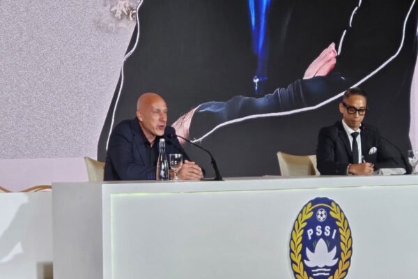 PSSI Menunjuk Alex Zwiers Sebagai Direktur Teknik Baru