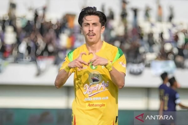 Persebaya Menantikan Putusan Komite Disiplin Terkait Sanksi Rivera